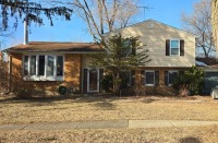 US Treasury Real Estate Auction - 136 N. Norman Drive, Palatine, Illinois