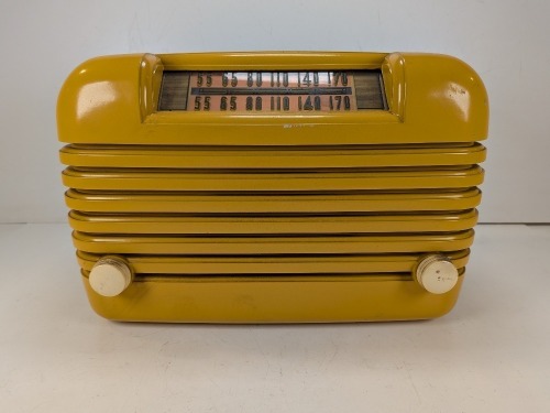 Clarion Radio