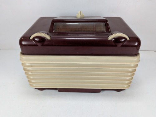 Setchell Carlson Radio