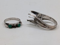 (2) Ring Mounts