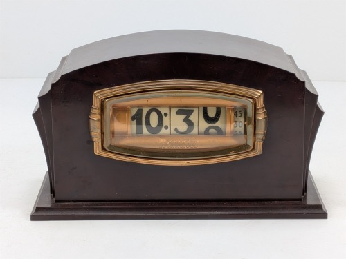 The Pennwood Co. Clock