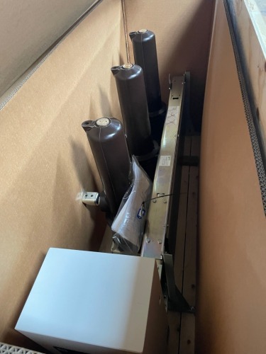 Electrical Transformer - EXPORT ONLY (Almacenes Del Castillo/Guaynabo, PR)