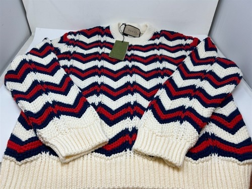 Gucci Sweaters & Sweatshirts (Dayton, NJ)