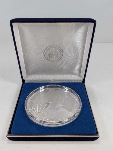 National Collector's Mint "2019 Giant Quarter Pound SIlver Eagle Proof" Coin