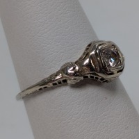 Vintage 14K Gold Filigree Diamond Ring