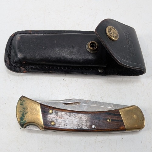 Buck Knife
