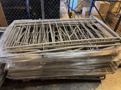 Used Traffic Barricades (Jose G Flores/Guaynabo, PR)