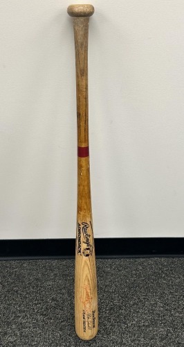 Mike Schmidt 1985 Signed Bat (Dayton, NJ)