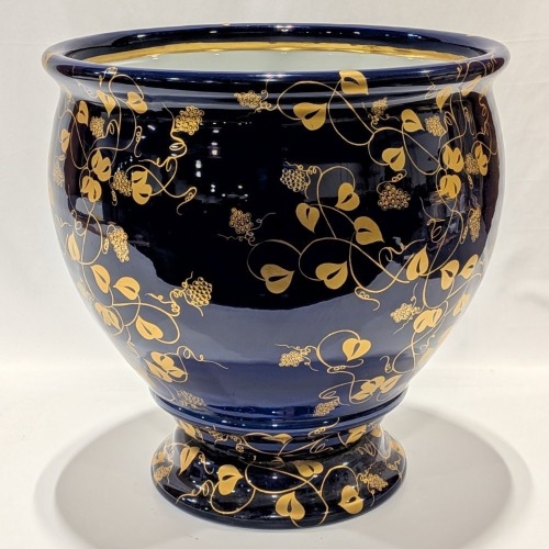 Blue & Gold Porcelain Pot