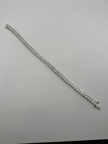 14K Gold & Diamond Line Bracelet (Riverside, CA)