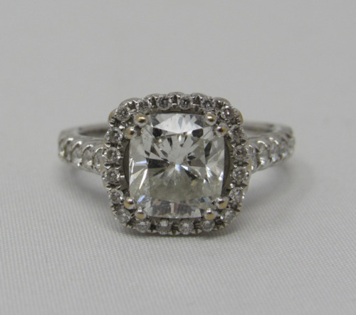18K Gold & Diamond Ring (Laredo, TX)