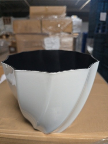 Planters (Marine Trk/Los Angeles, CA)