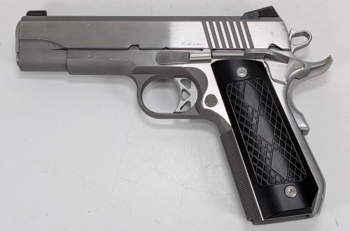 Dan Wesson Commander Classic