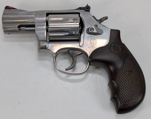 Smith and Wesson 686-6 Revolver
