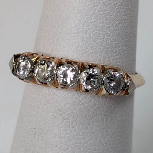 14K Yellow Gold (5) Diamond Ring