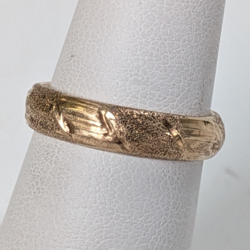 10K Yellow Gold Band