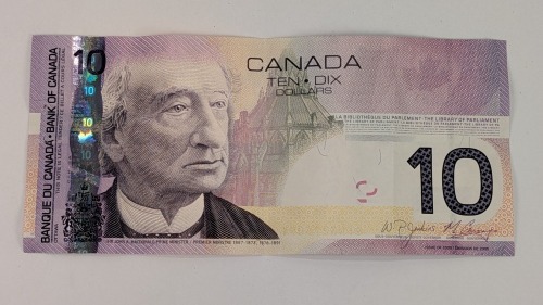 Canadian Paper Notes