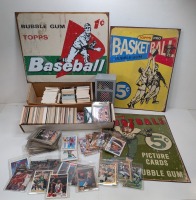 Sports Trading Cards & Vintage Topps Signs