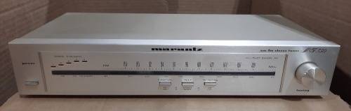 Marantz AM/FM Stereo Tuner