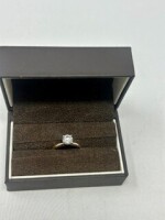14K Gold & Diamond Ladies Ring (Laredo, TX)