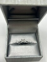 14K Gold & Diamond Ring (Laredo, TX)
