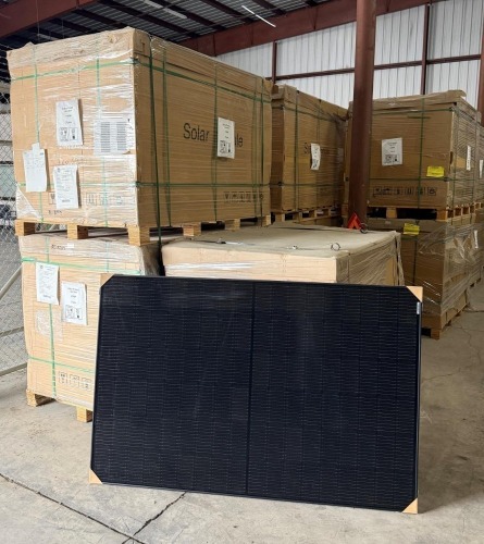 Solar Panels (EXPORT ONLY) (Laredo, TX)