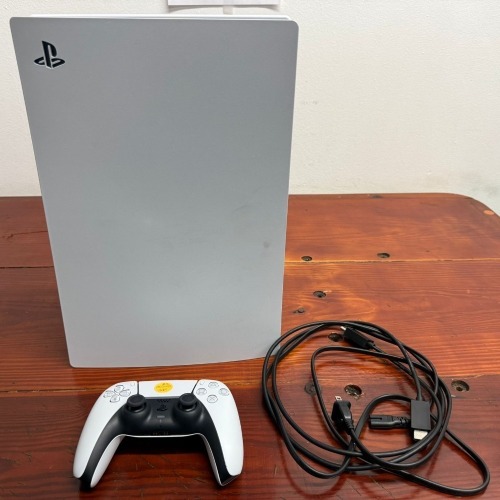 Sony PlayStation & Controller (Guaynabo, PR)
