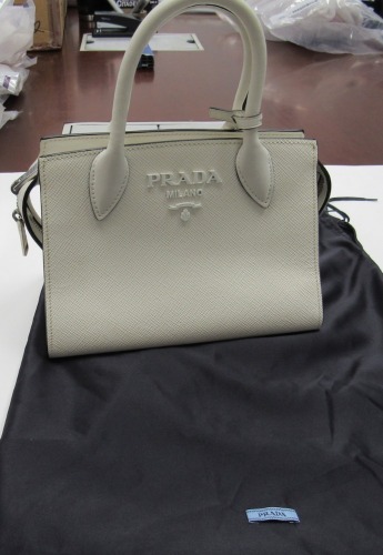 Prada Monochrome Saffiano City Calf Tote Bag (Laredo, TX)