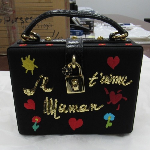 Dolce & Gabbana Il T'aime Mamam Treasure Box Bag (Laredo, TX)
