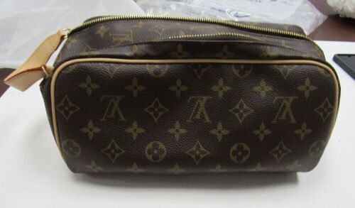 Louis Vuitton Monogram Canvas Kit Pouch (Laredo, TX)