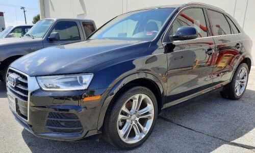 2017 Audi Q-3