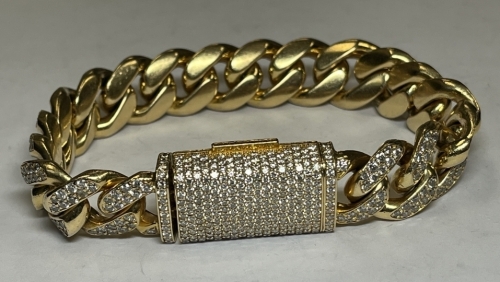 14K Yellow gold and Natural Diamond Cuban Link Bracelet (Pompano Beach, FL)