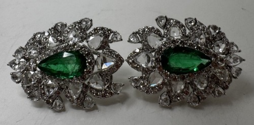 18K Gold Emerald & Diamond Earrings (Dayton, NJ)