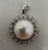 18K Gold Cultured Pearl & Diamond Pendant (Dayton, NJ)
