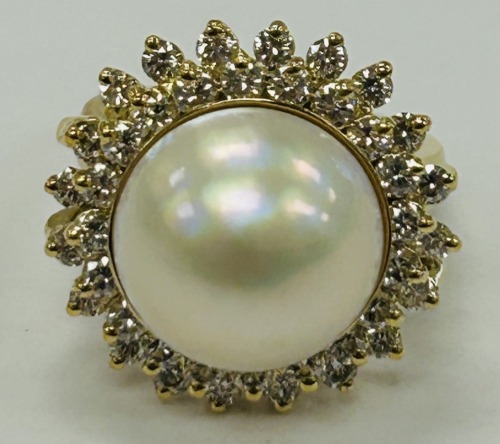 18K Gold Mabe Pearl & Diamond Ring (Dayton, NJ)
