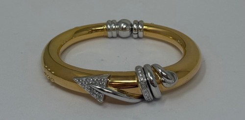 18K Gold & Diamond Bangle Bracelet (Dayton, NJ)