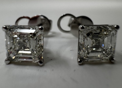 18K Gold & Diamond Earrings (Dayton, NJ)