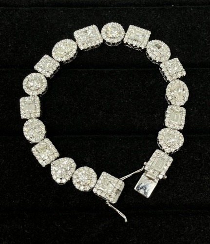 18K Gold & Diamond Bracelet (Dayton, NJ)