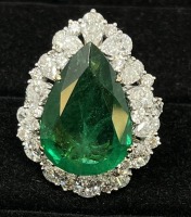 18K Gold Emeald & Diamond Ring (Dayton, NJ)