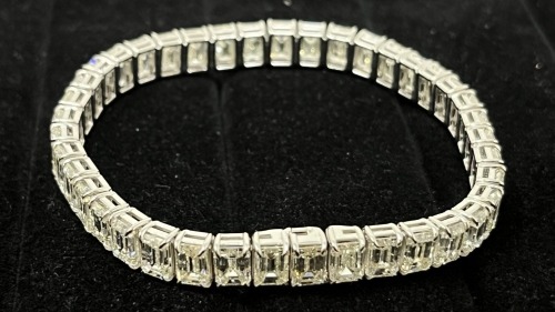 18K Gold & Diamond Bracelet (Dayton, NJ)