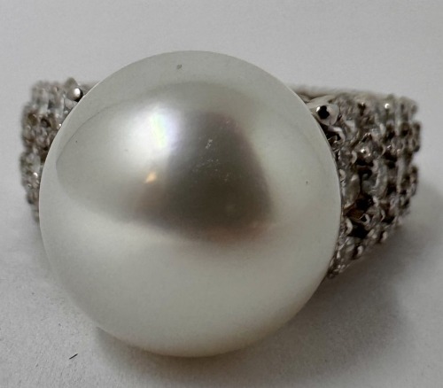 18K Gold Pearl & Diamond Ring (Dayton, NJ)