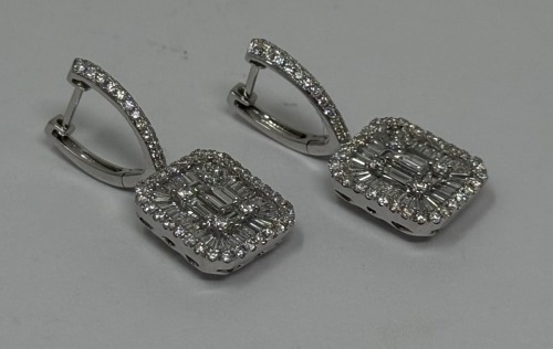 18K Gold & Diamond Earrings (Dayton, NJ)