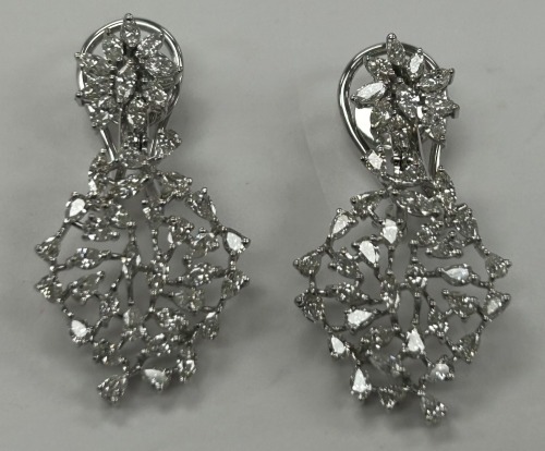 14K Gold Diamond Earrings (Dayton, NJ)