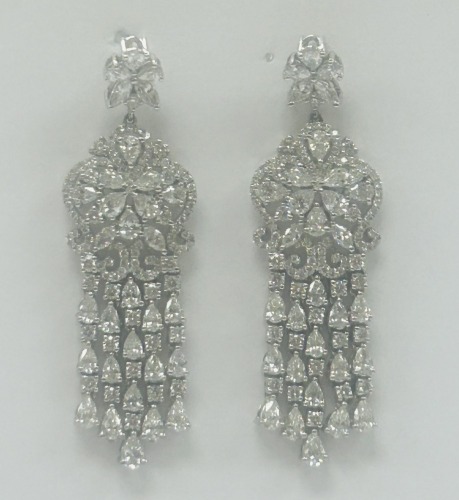 18K Gold Diamond Earrings (Dayton, NJ)