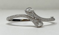18K Gold Montega Diamond Hinged Bangle Bracelet (Dayton, NJ)