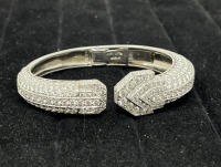 Platinum "David Webb" Diamond Hinged Bangle (Dayton, NJ)