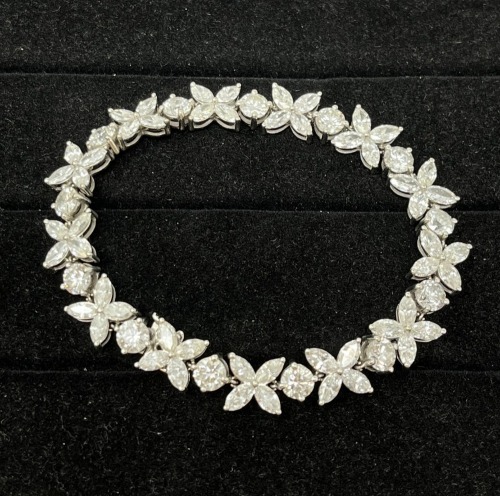 18K Diamond Bracelet (Dayton, NJ)