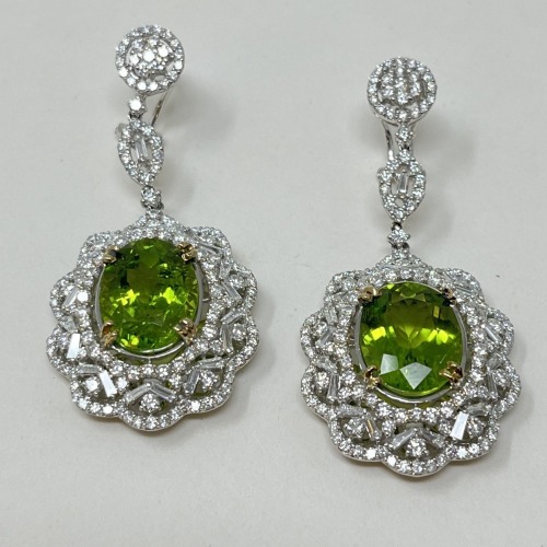 18K Gold Peridot & Diamond Earrings (Dayton, NJ)