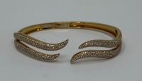 14K Gold Shy Diamond Hindged Bangle Bracelet (Dayton, NJ)