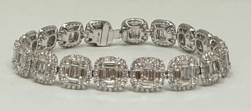 18K Gold Mosiac Diamond Bracelet (Dayton, NJ)